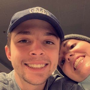 Meet your Posher, Zach